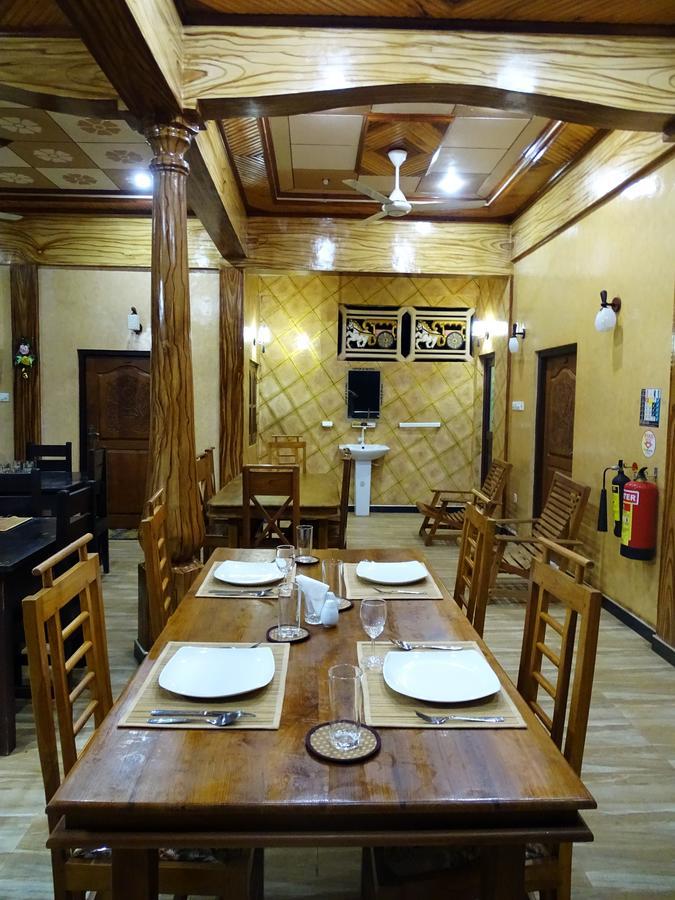 Mama'S Here Resort קלפיטייה מראה חיצוני תמונה