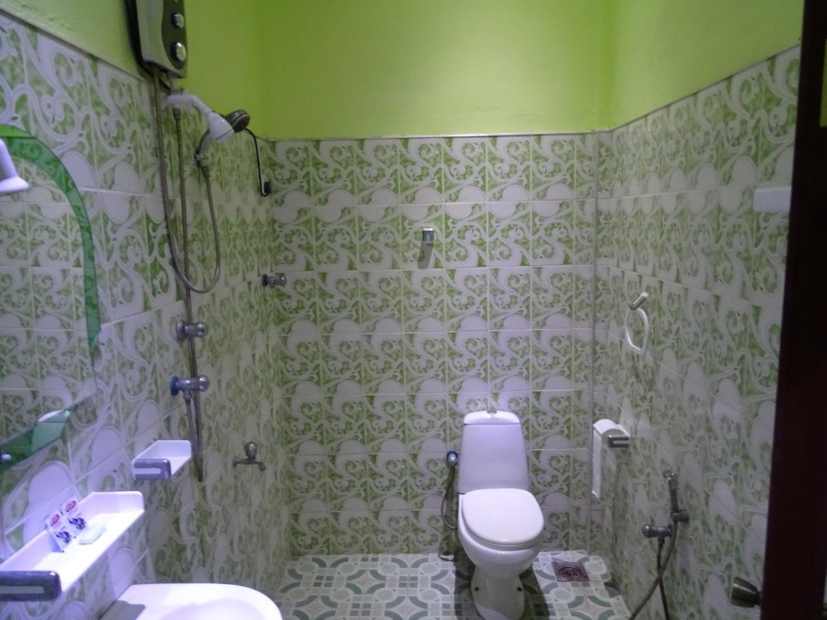 Mama'S Here Resort קלפיטייה מראה חיצוני תמונה