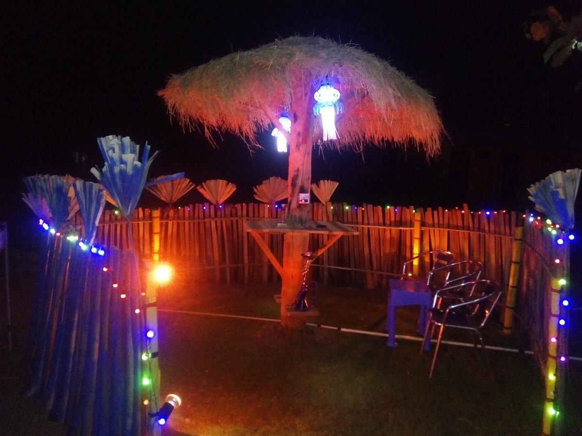 Mama'S Here Resort קלפיטייה מראה חיצוני תמונה